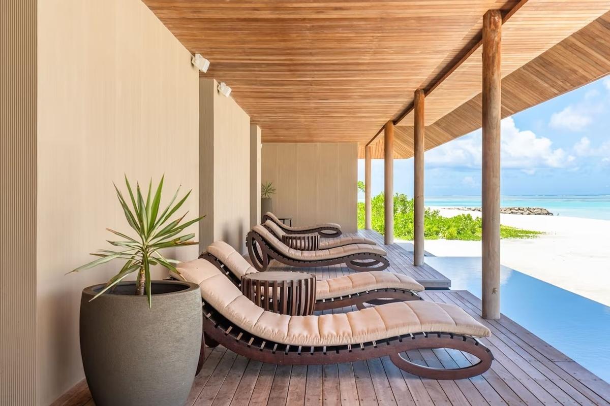 ホテル Madifushi Private Island ミーム環礁 エクステリア 写真